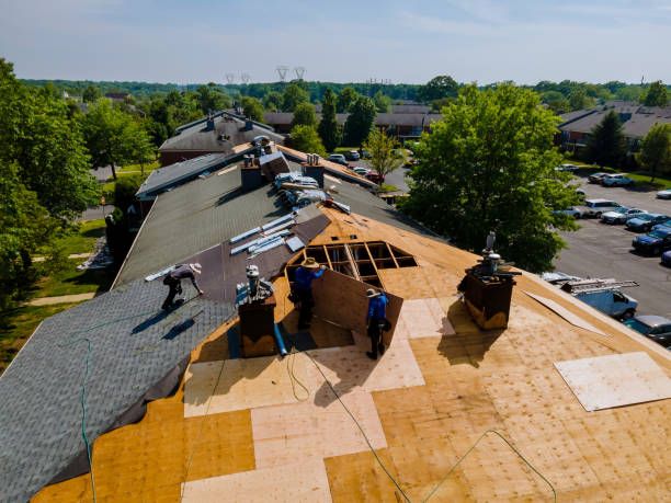24/7 Emergency Flat Roof Repair experts in Jewett City, CT